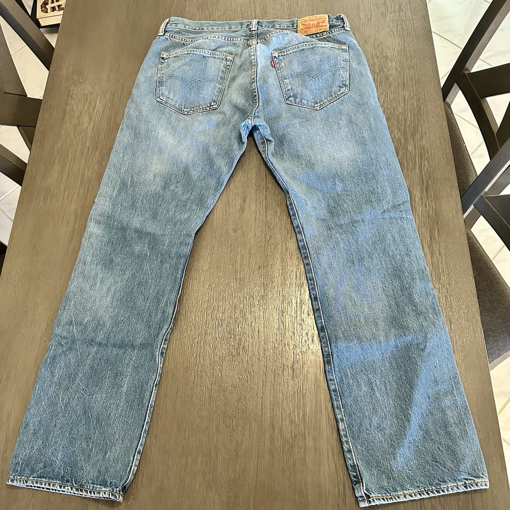 Levi's 501 Men Jeans 36W 32L Button Fly Blue Denim Mexico Measures 36W 30L - Picture 4 of 8